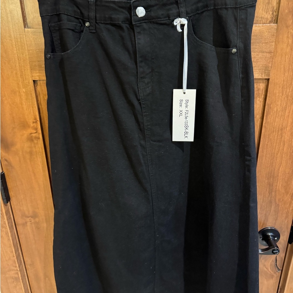 Women’s black Jean skirt